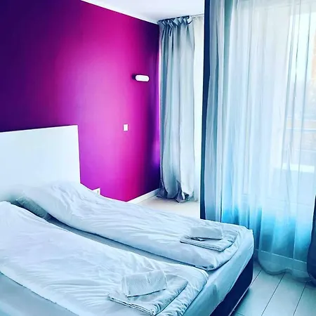 Magenta With Free Wifi Apartamento Sofía